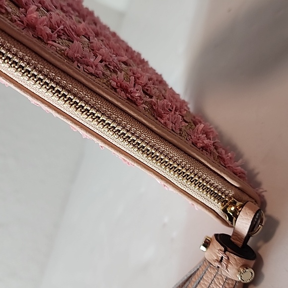 Karl Lagerfeld Paris straw spring clutch with tassels, like new. - Picture 15 of 16